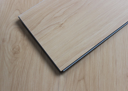 Met elkaar verbindende Zelfklevende Vinylplank die UVdeklaagOppervlaktebehandeling vloeren